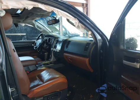 2010 Toyota Tundra Limited 5.7L V8 из США, поврежденный, VIN 5TFHY5F15AX095916